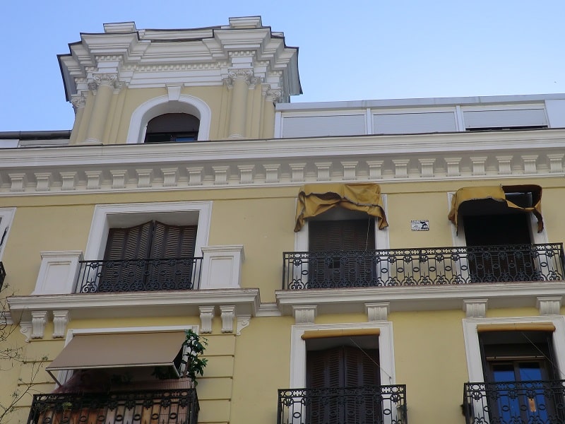 Restauración de balcones y saneamiento fachada Madrid