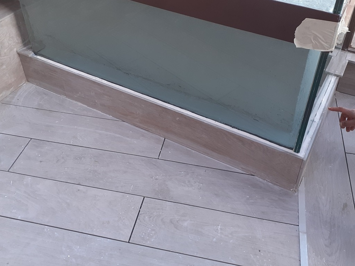 Renovación de terrazas en el Centro de Madrid 12 Acabado final de terraza exterior con pavimento porcelánico de alta resistencia