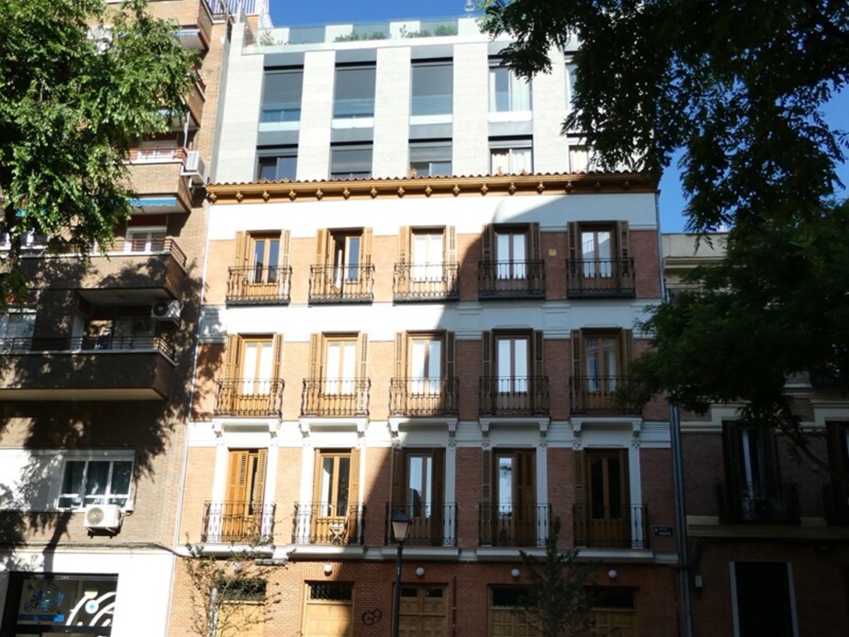 Restauración de fachada protegida en Madrid 10 10