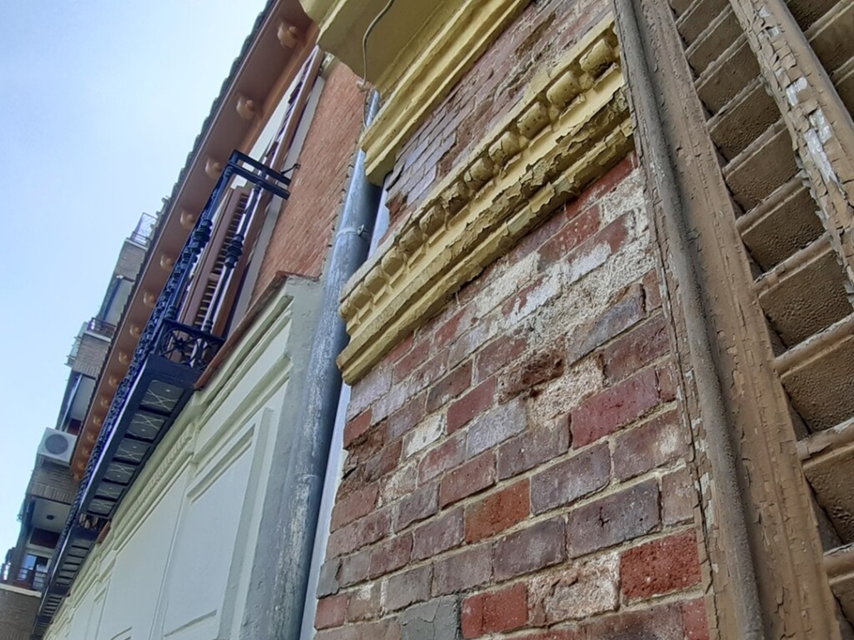 Restauración de fachada protegida en Madrid 4 9