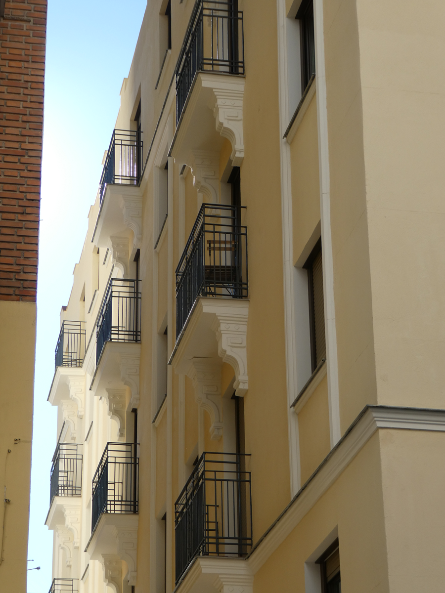 RESTAURACIÓN DE FACHADA CENTRO DE MADRID 5 restauracion de fachada Centro de Madrid 7 900 x 1200. png
